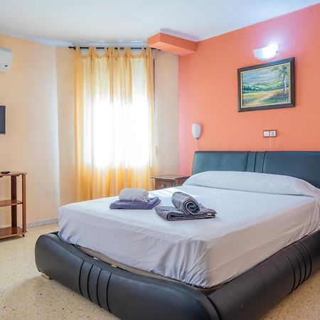 Hotel Velis Velez Malaga Eksteriør billede