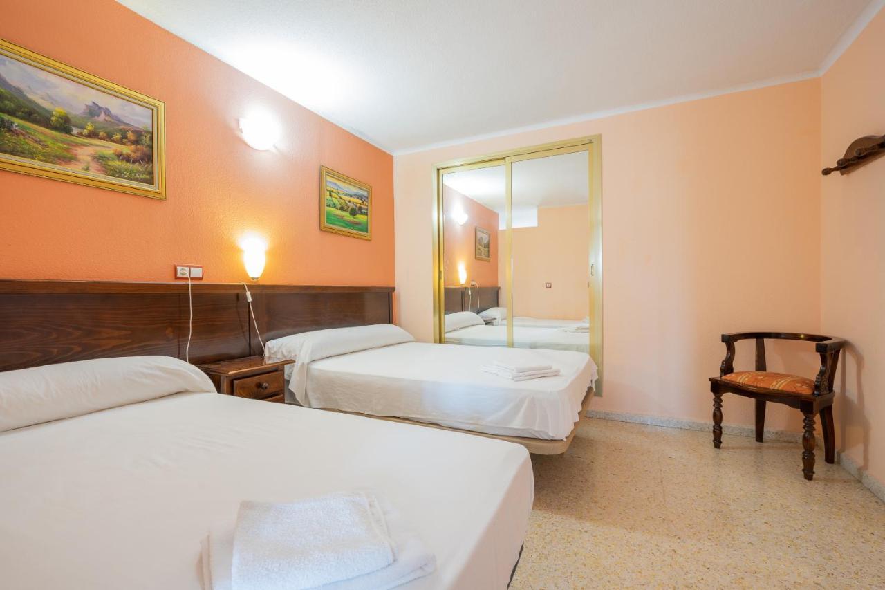 Hotel Velis Velez Malaga Eksteriør billede