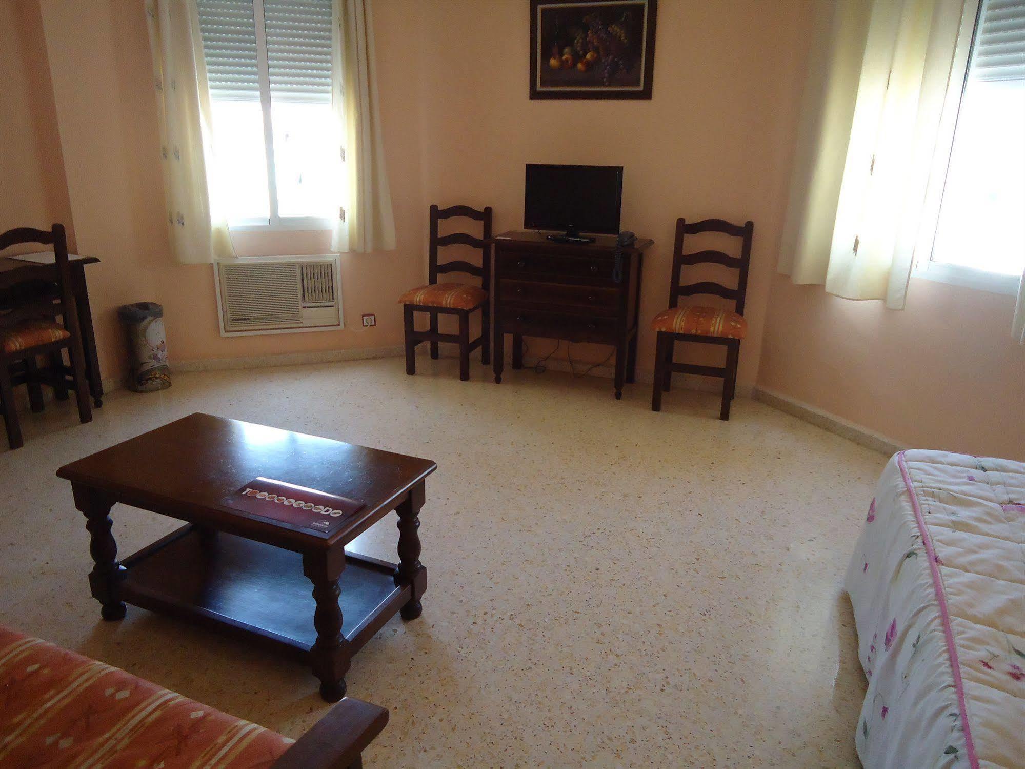 Hotel Velis Velez Malaga Eksteriør billede
